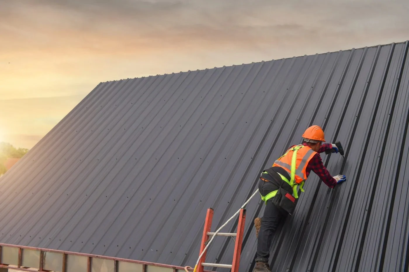 Metal R-Panel Roofing in Scranton, PA
